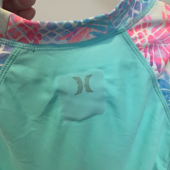 (2) Hurley Swimwear long sleeve UPF 50+ - Picture 5 of 6